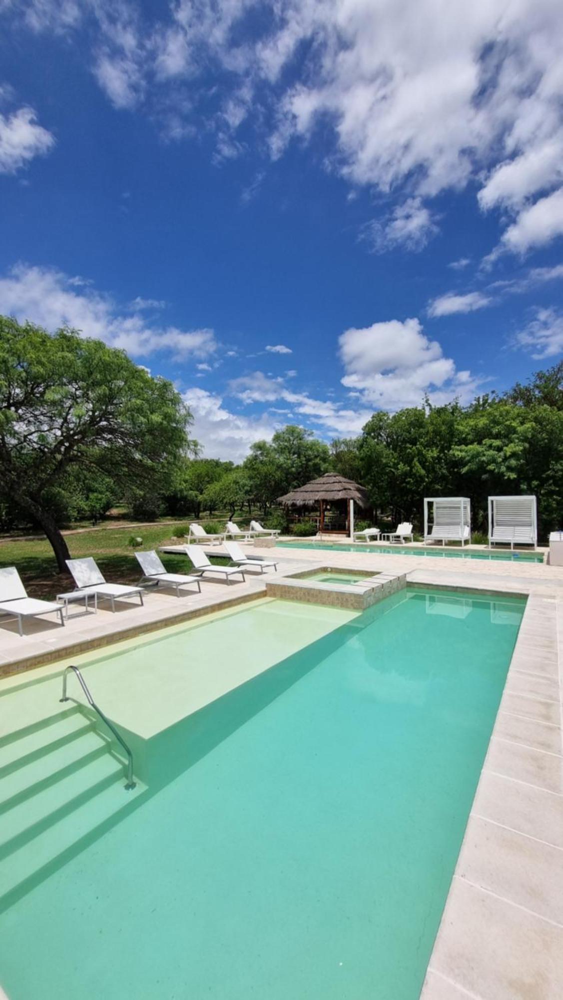 Las Dalias Villa Las Rosas Luaran gambar